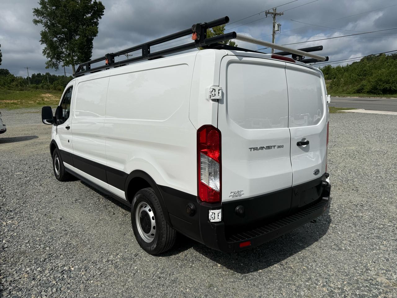 Ford Transit 350 Van Low Roof Sliding Pass. 130-in. WB 2020