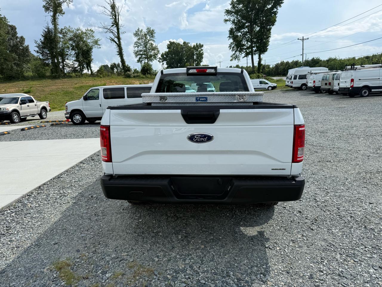 Ford F-150 2WD SuperCab 145" XL 2016