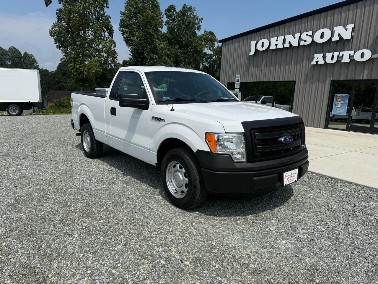 Ford F-150 2WD Reg Cab 122.5" XL 2014