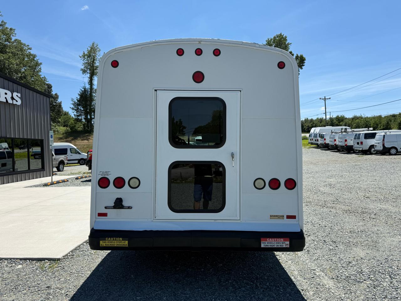 Ford Econoline E450 2008