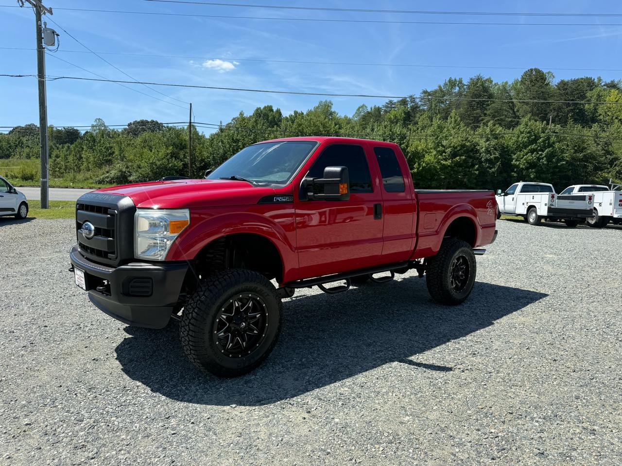 Ford F-250 SD XL SuperCab Long Bed 4WD 2012