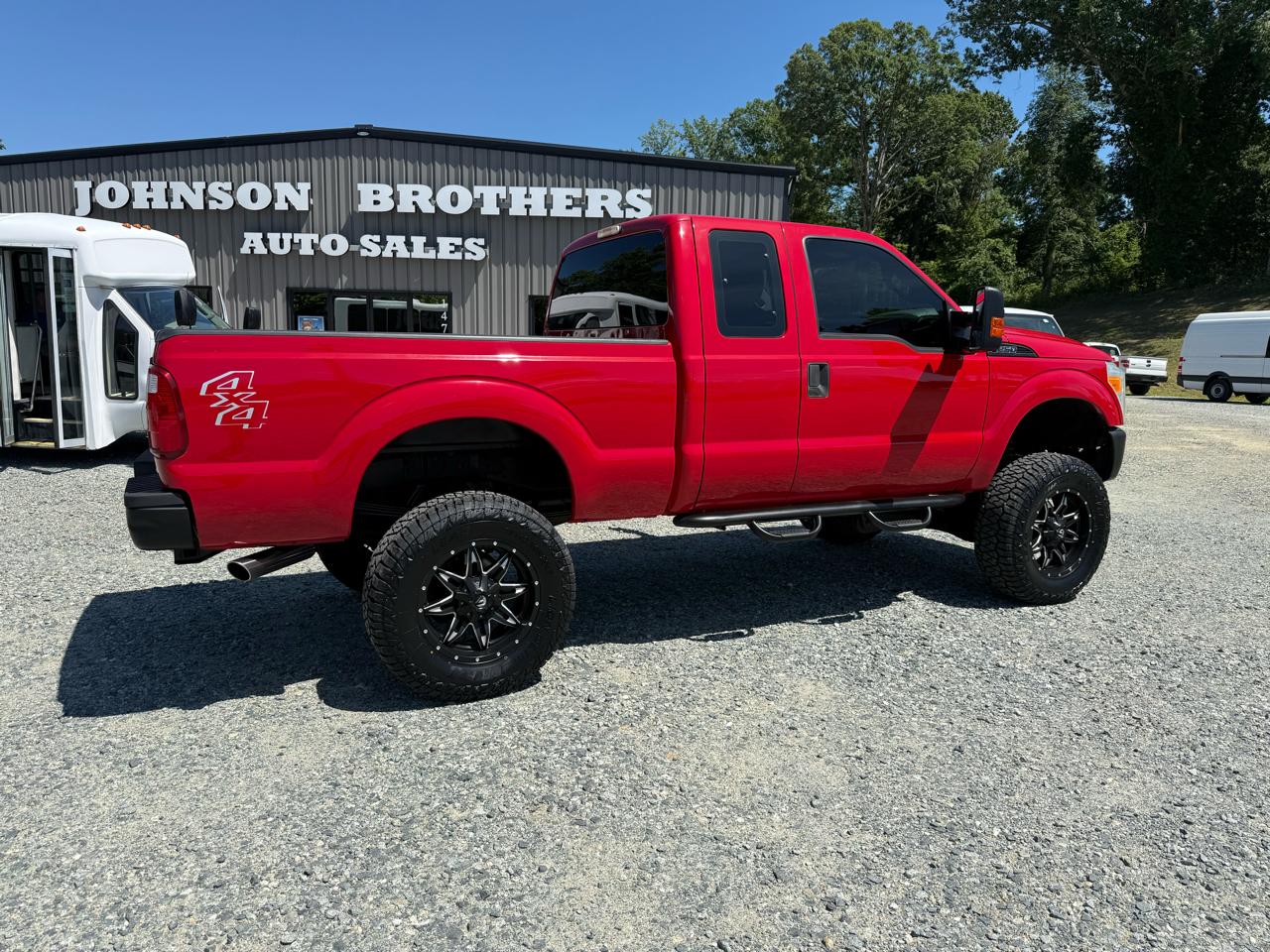 Ford F-250 SD XL SuperCab Long Bed 4WD 2012