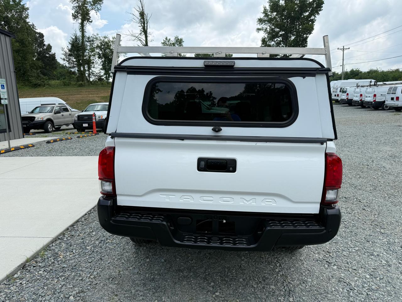 Toyota Tacoma SR5 Access Cab I4 6AT 2WD 2022