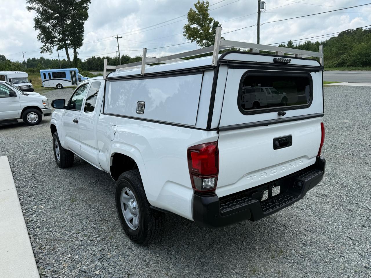 Toyota Tacoma SR5 Access Cab I4 6AT 2WD 2022