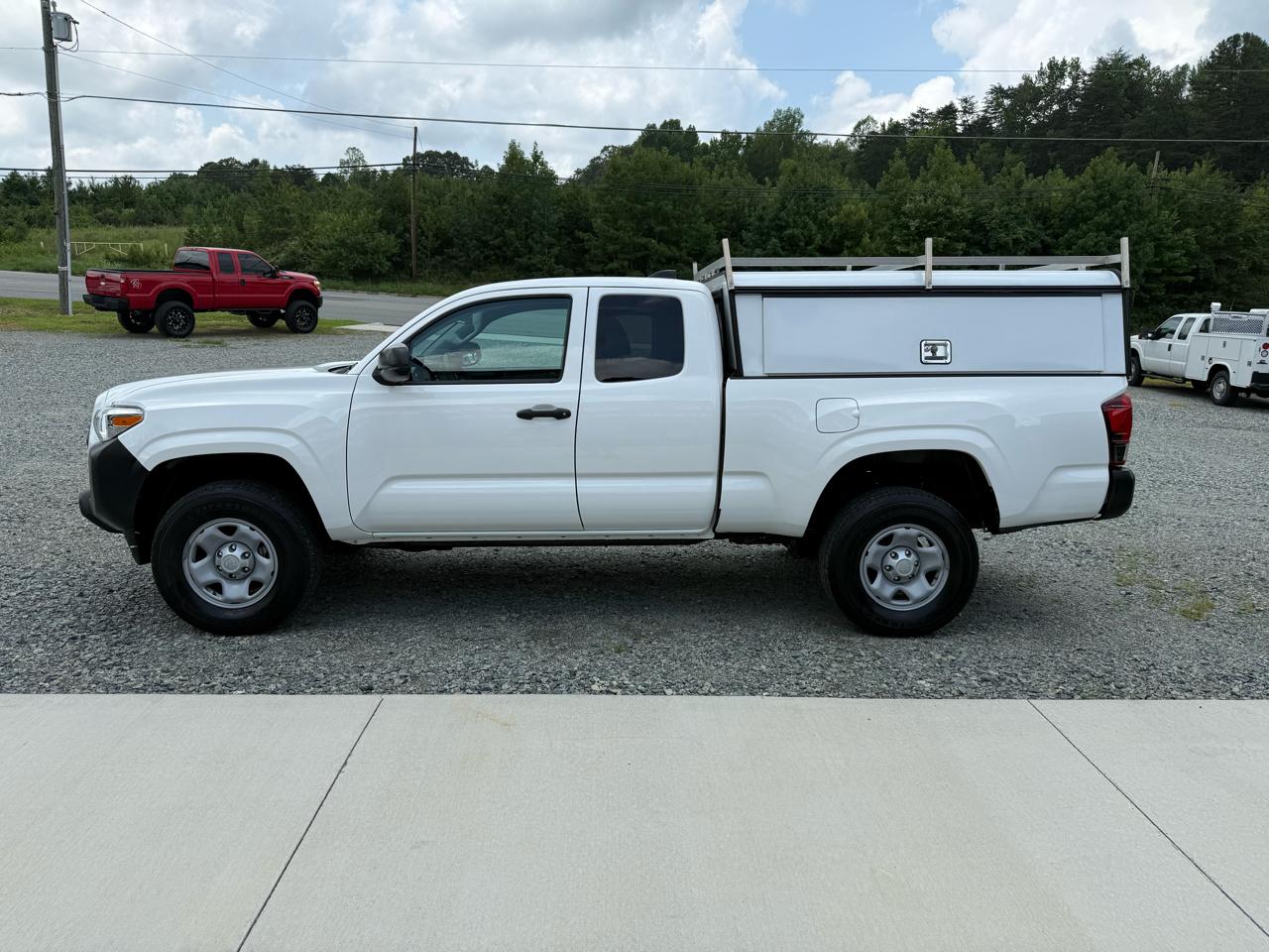 Toyota Tacoma SR5 Access Cab I4 6AT 2WD 2022