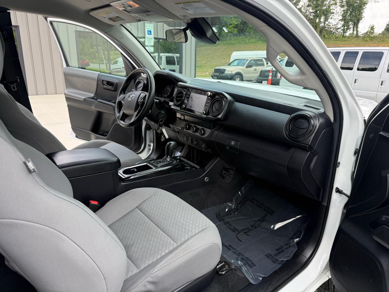 Toyota Tacoma SR5 Access Cab I4 6AT 2WD 2022