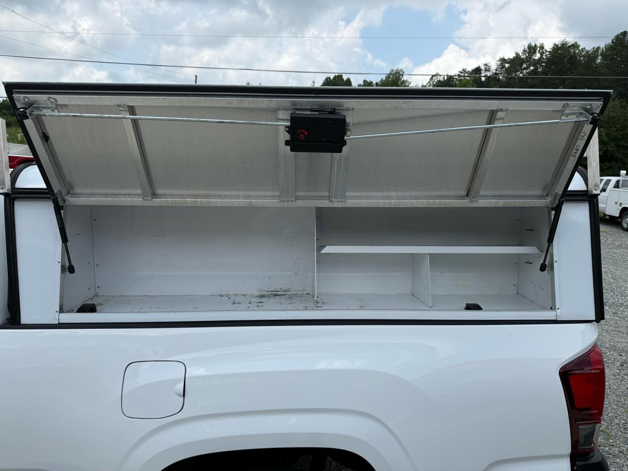 Toyota Tacoma SR5 Access Cab I4 6AT 2WD 2022