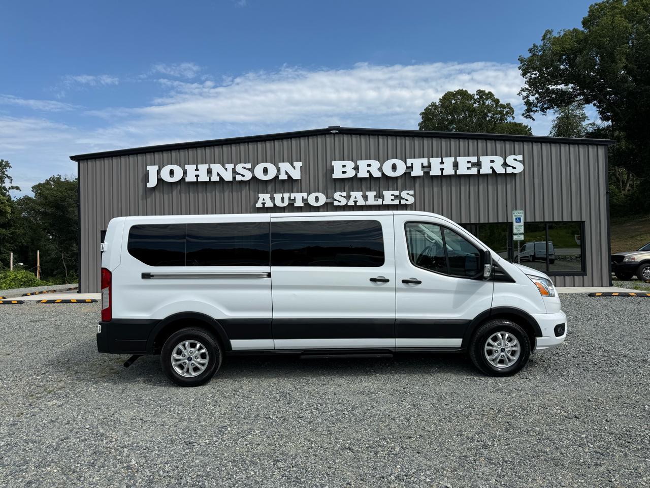 Ford Transit 350 Wagon Low Roof XL w/Sliding Pass. 148-in. WB 2021