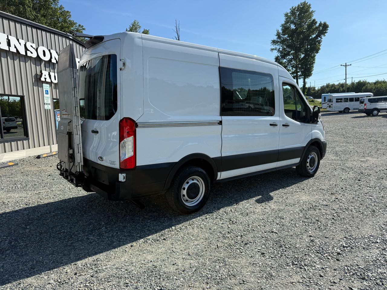 Ford Transit 250 Van Med. Roof w/Sliding Pass. 130-in. WB 2020