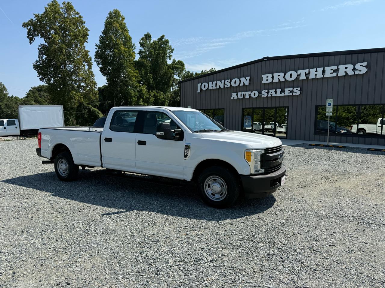 2017 Ford F-250 SD XL Crew Cab LWB 2WD