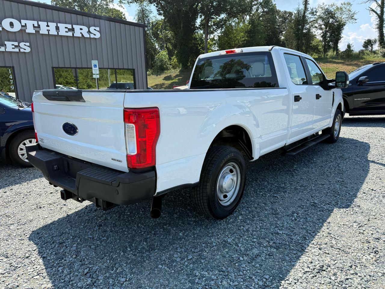 Ford F-250 SD XL Crew Cab LWB 2WD 2017