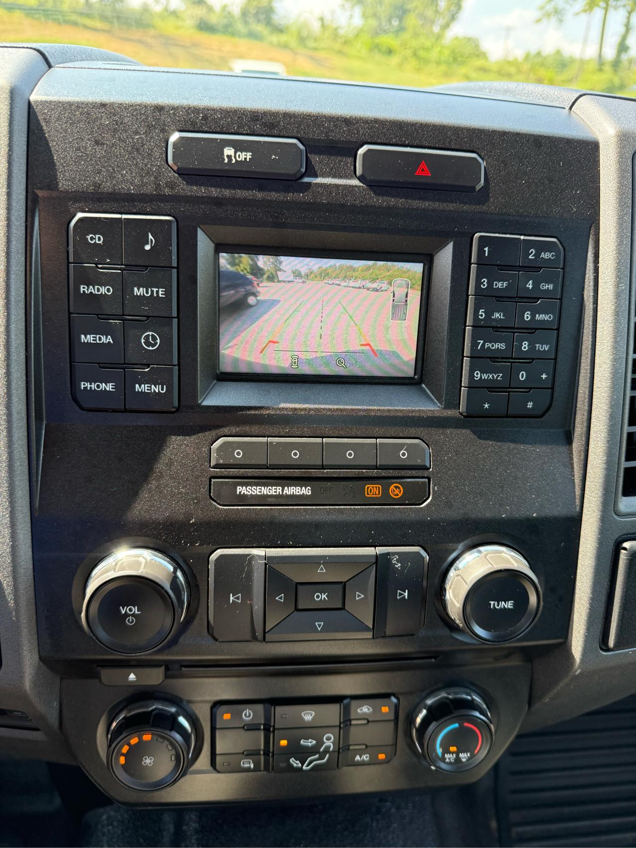 Ford F-250 SD XL Crew Cab LWB 2WD 2017