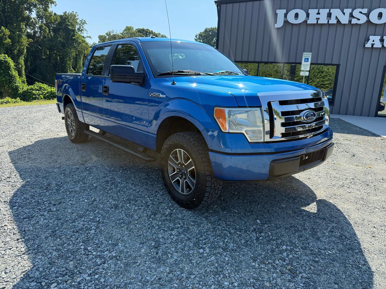 Ford F-150 2WD SuperCrew 145" XLT 2014