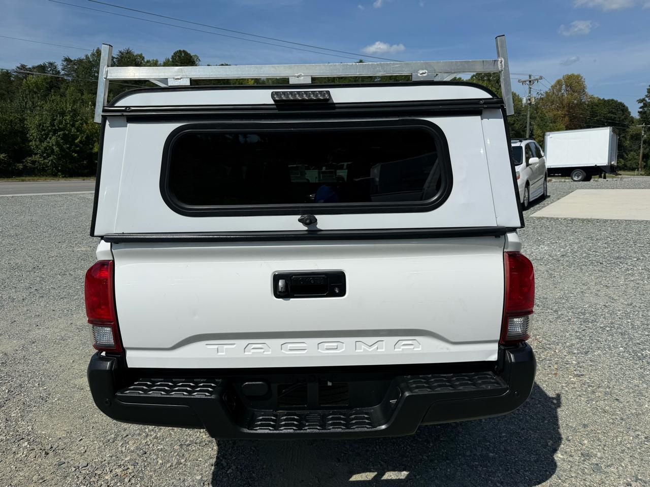 Toyota Tacoma SR5 Access Cab I4 6AT 2WD 2022