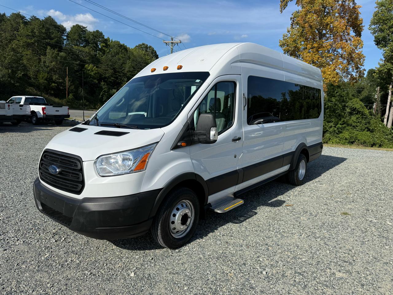 Ford Transit T-350 HD Wagon DRW 2019