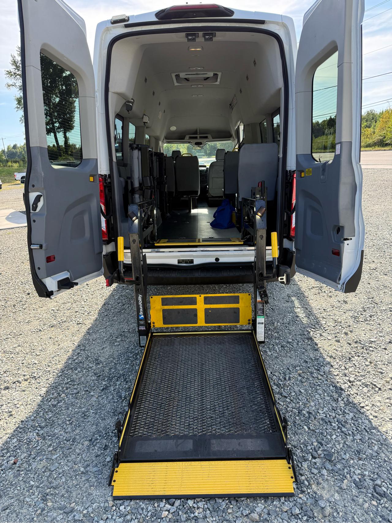 Ford Transit T-350 HD Wagon DRW 2019