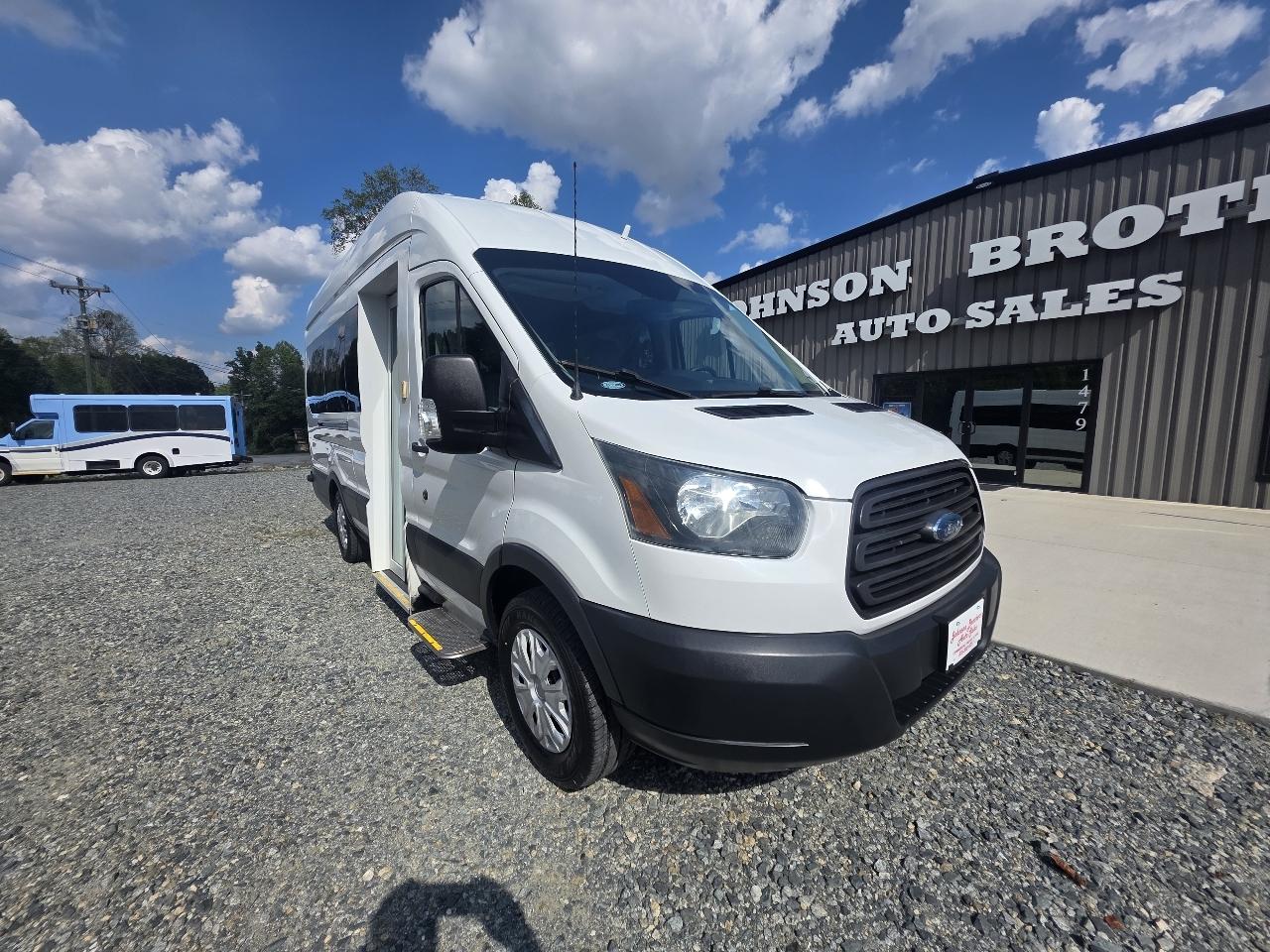 Ford Transit 350 Van High Roof w/Sliding Pass. 148-in. WB EL 2017