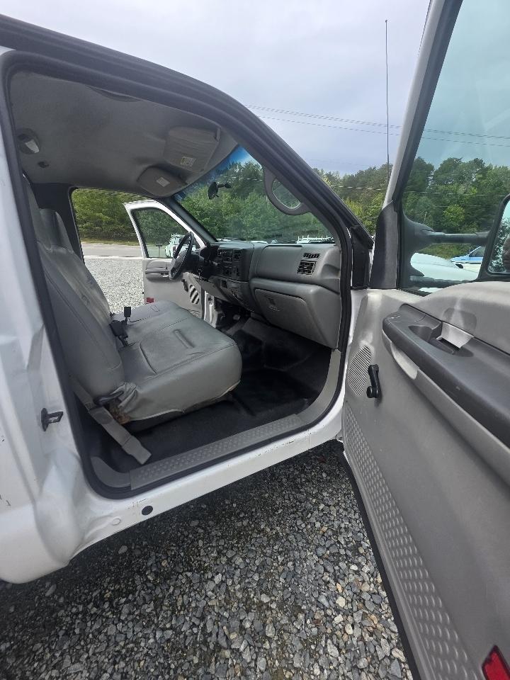 Ford F-450 SD Regular Cab 2WD DRW 2002