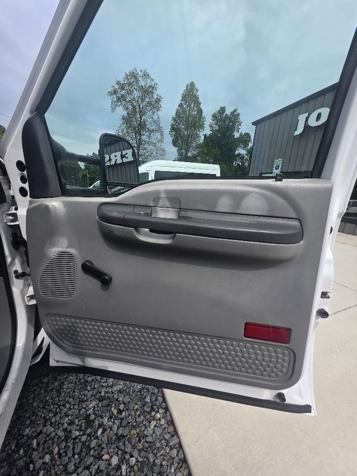 Ford F-450 SD Regular Cab 2WD DRW 2002