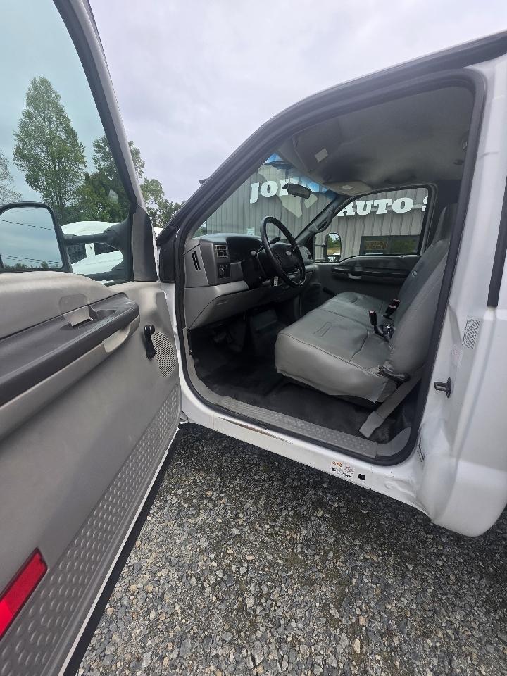 Ford F-450 SD Regular Cab 2WD DRW 2002