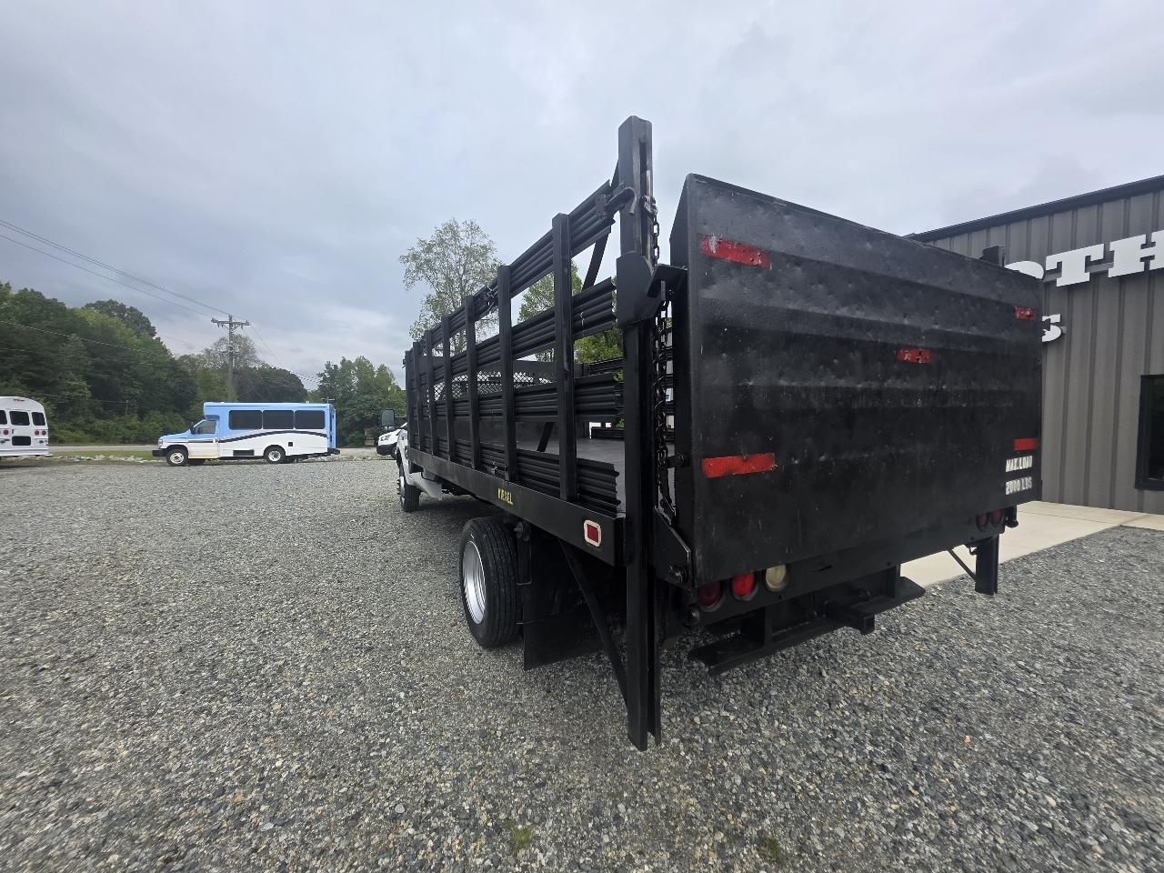 Ford F-450 SD Regular Cab 2WD DRW 2002