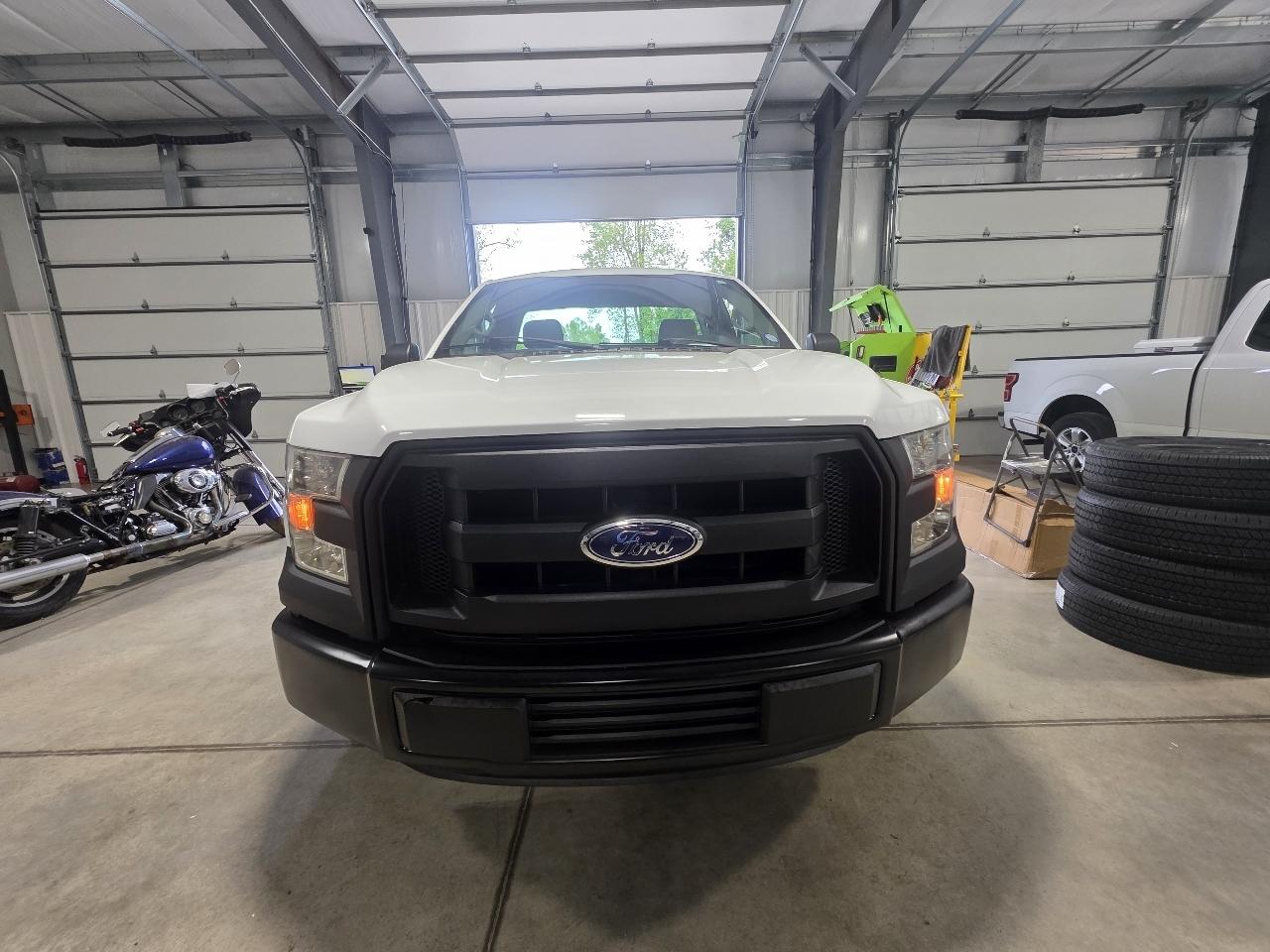 Ford F-150 2WD Reg Cab 141" XL 2016