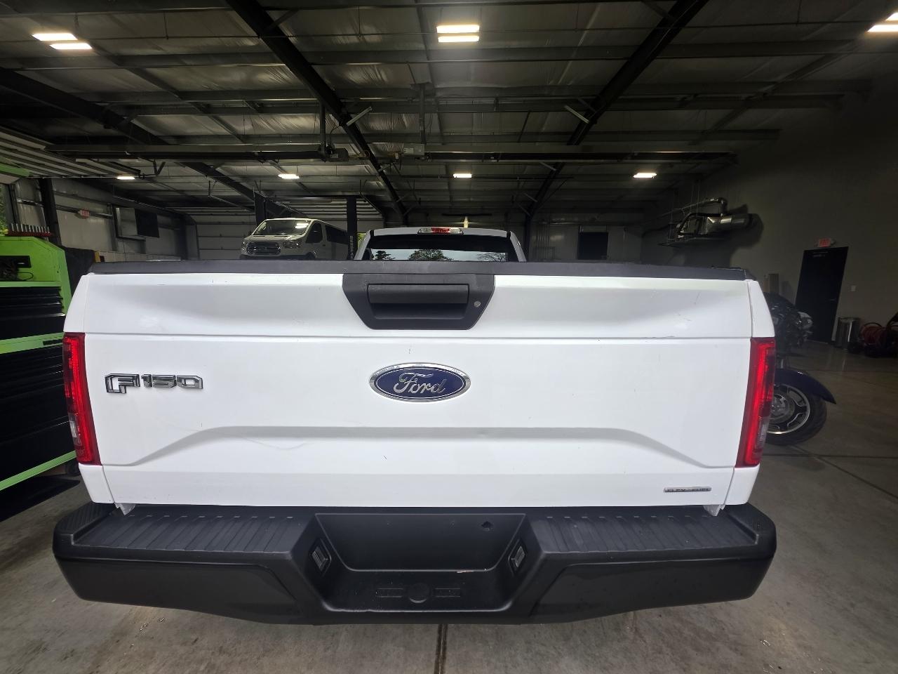 Ford F-150 2WD Reg Cab 141" XL 2016