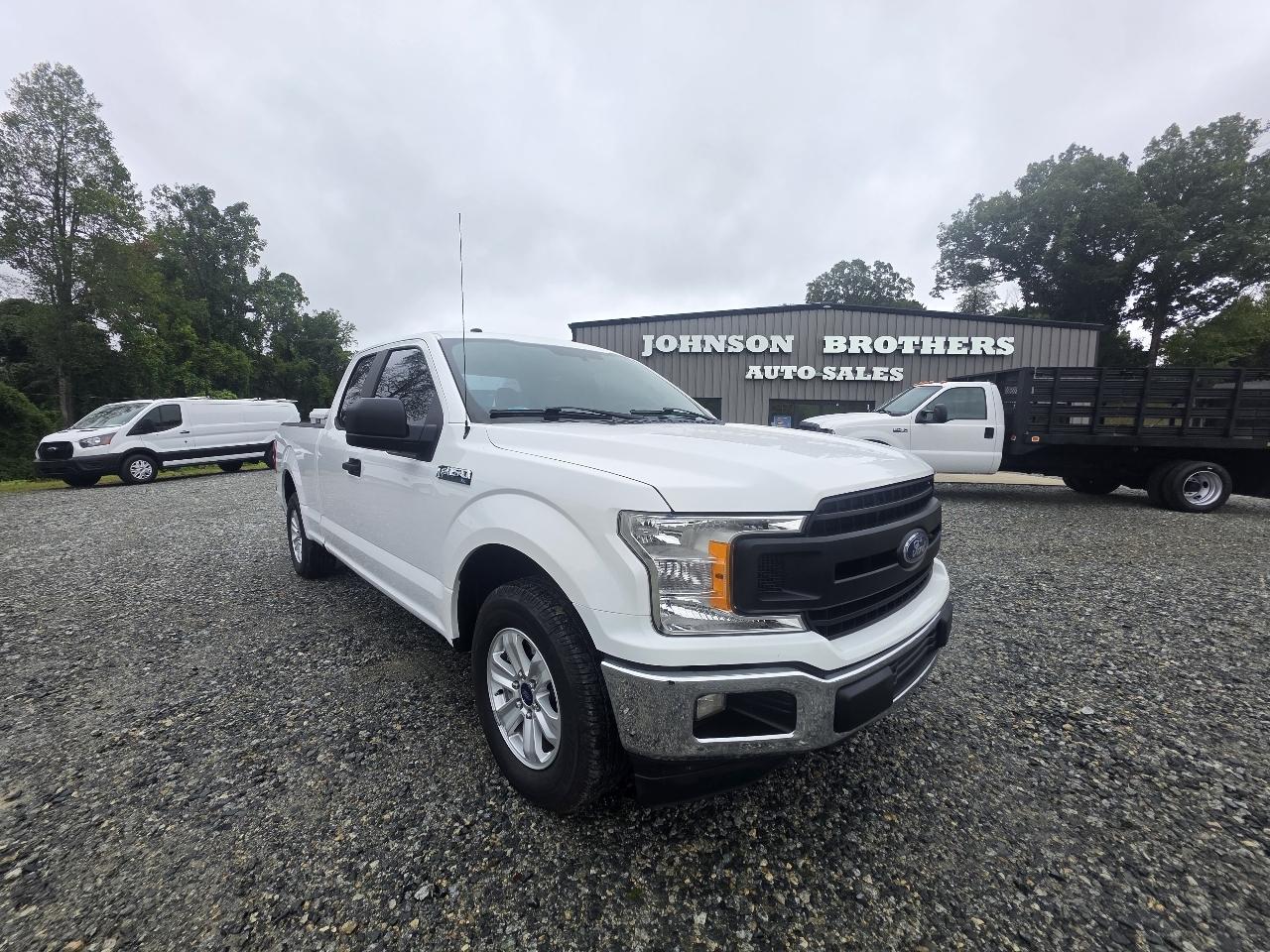 Ford F-150 2WD SuperCab 145" XL 2018