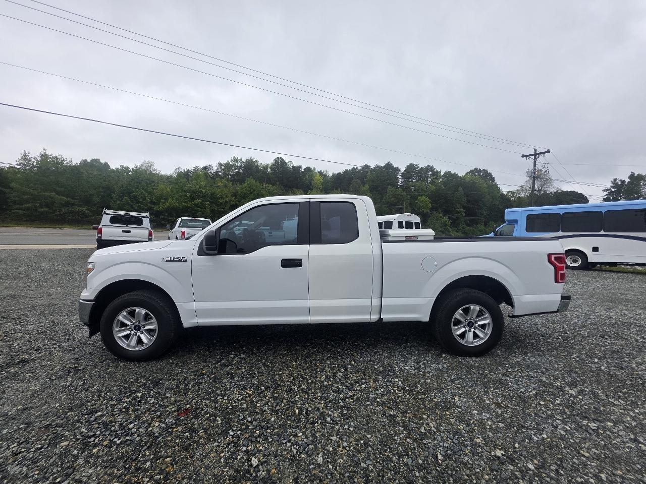 Ford F-150 2WD SuperCab 145" XL 2018