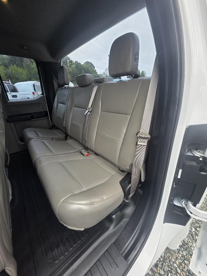 Ford F-150 2WD SuperCab 145" XL 2018