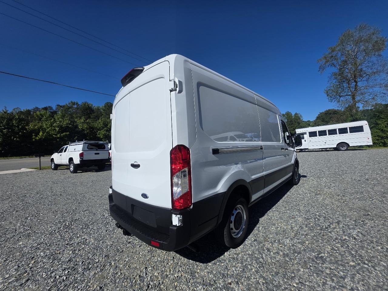 Ford Transit 250 Van 2022