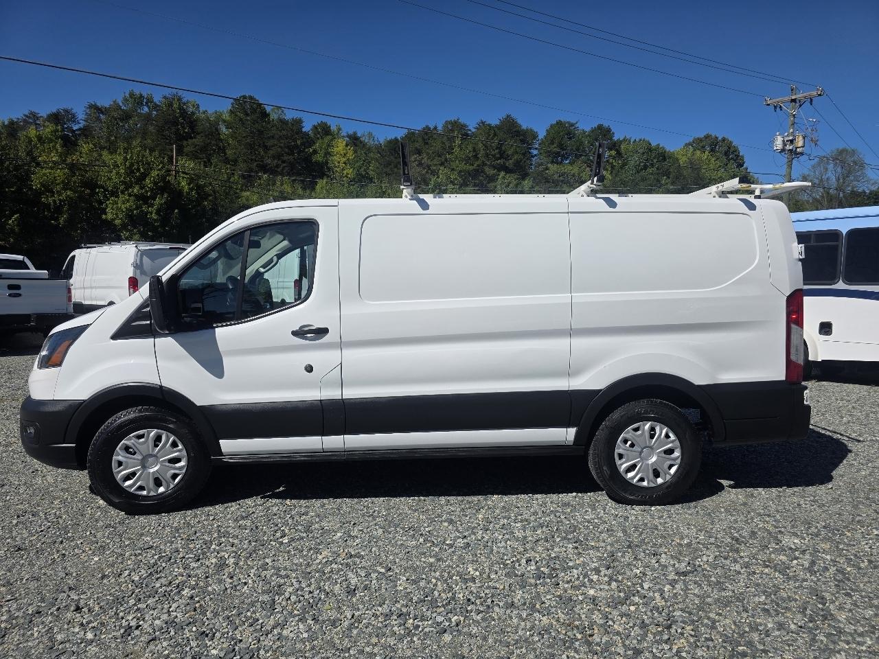 Ford Transit 150 Van Low Roof w/Sliding Pass. 130-in. WB 2020