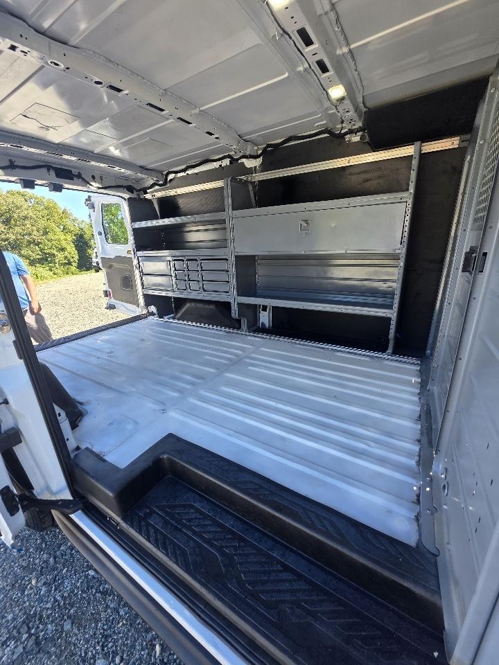 Ford Transit 150 Van Low Roof w/Sliding Pass. 130-in. WB 2020