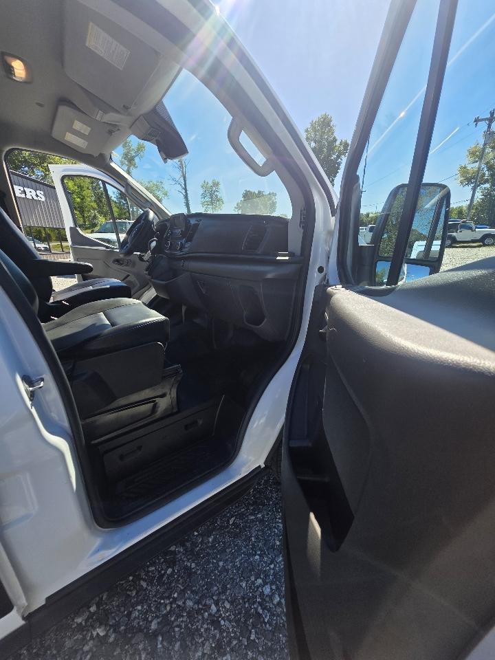 Ford Transit 150 Van Low Roof w/Sliding Pass. 130-in. WB 2020