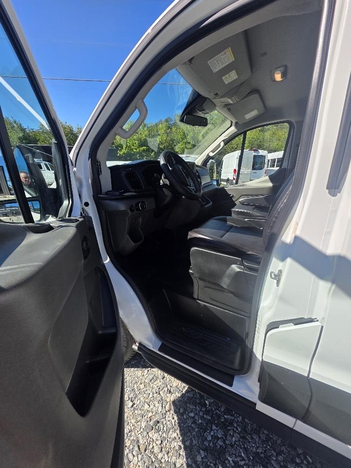 Ford Transit 150 Van Low Roof w/Sliding Pass. 130-in. WB 2020