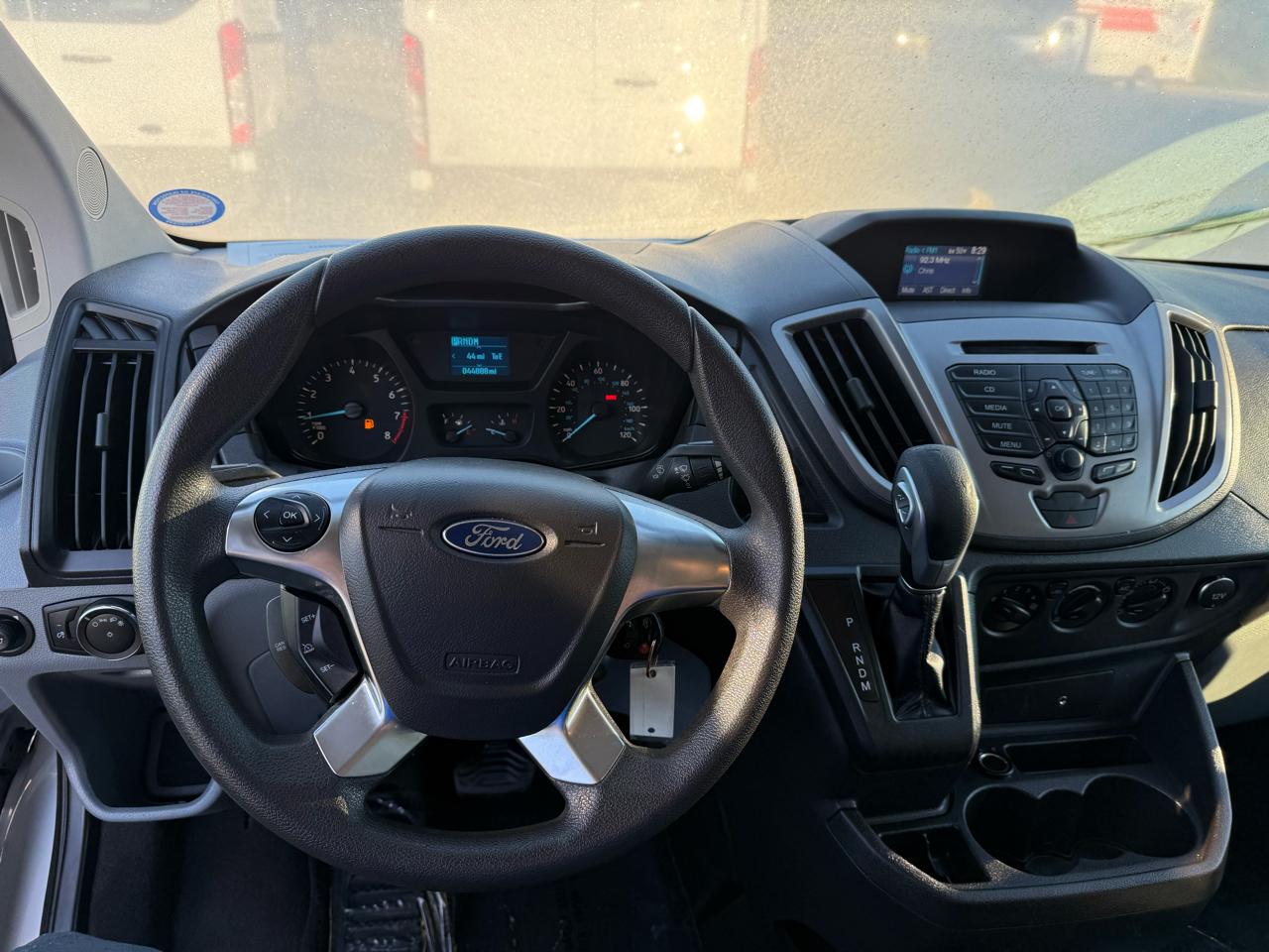 Ford Transit 350 Wagon Low Roof XLT 60/40 Pass. 148-in. WB 2015