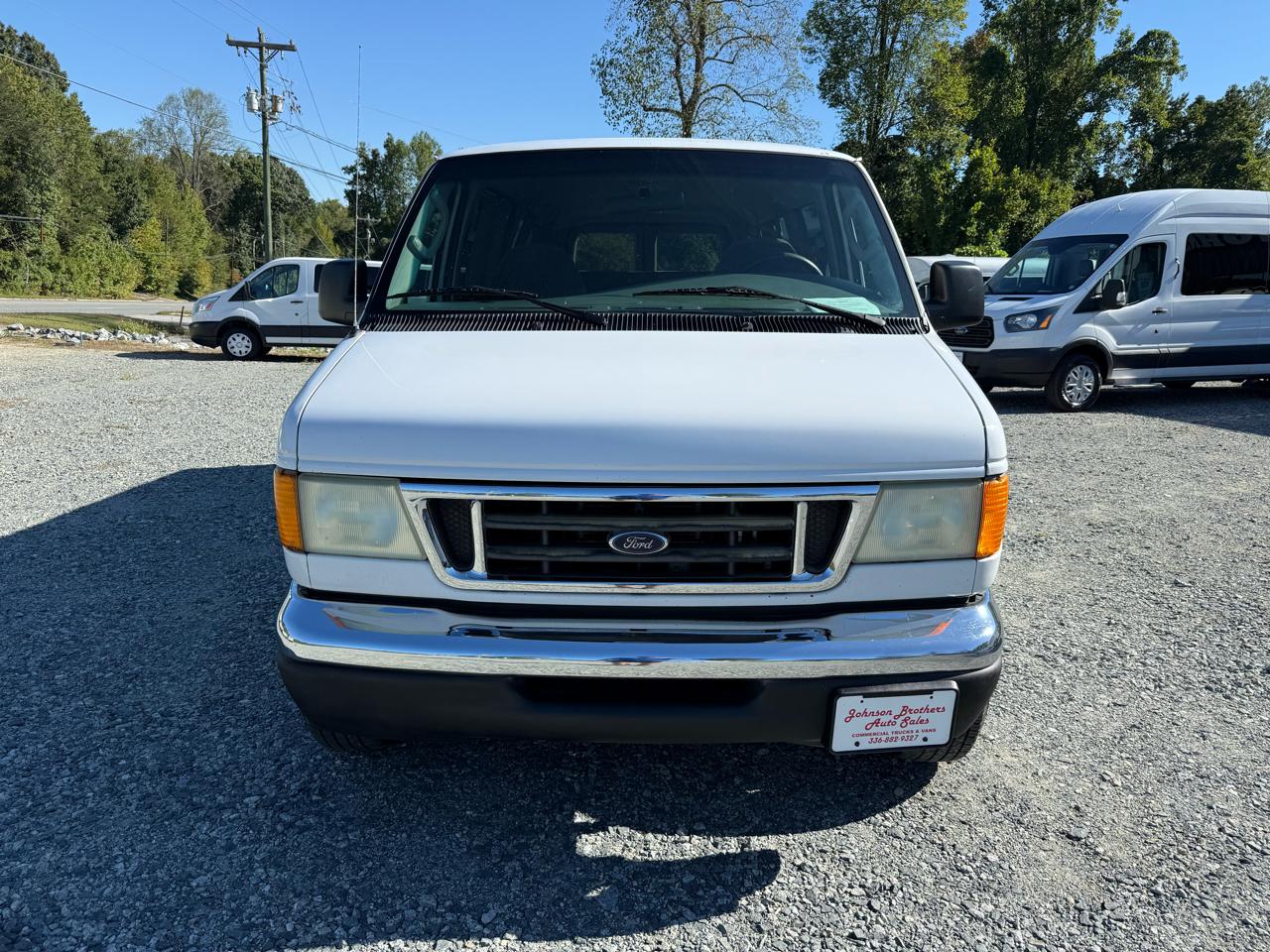 Ford Econoline E-350 Super Duty Extended 2003