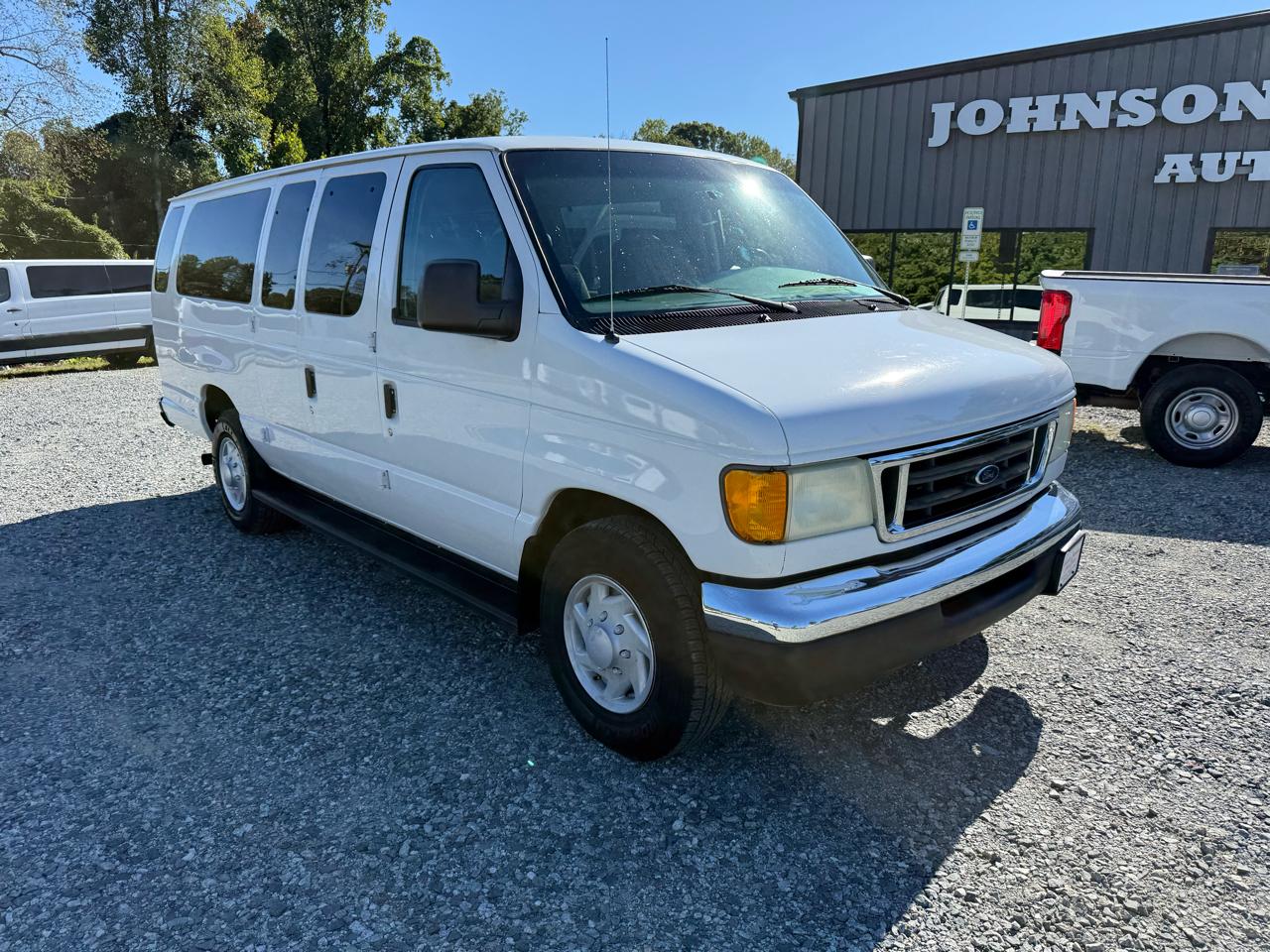Ford Econoline E-350 Super Duty Extended 2003