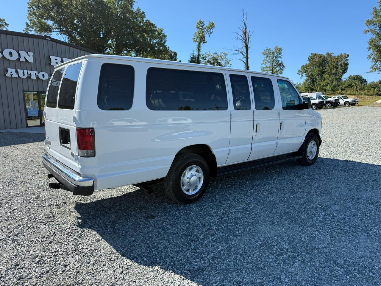 Ford Econoline E-350 Super Duty Extended 2003