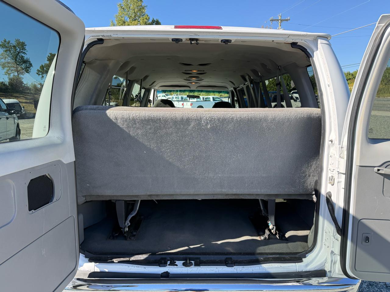 Ford Econoline E-350 Super Duty Extended 2003