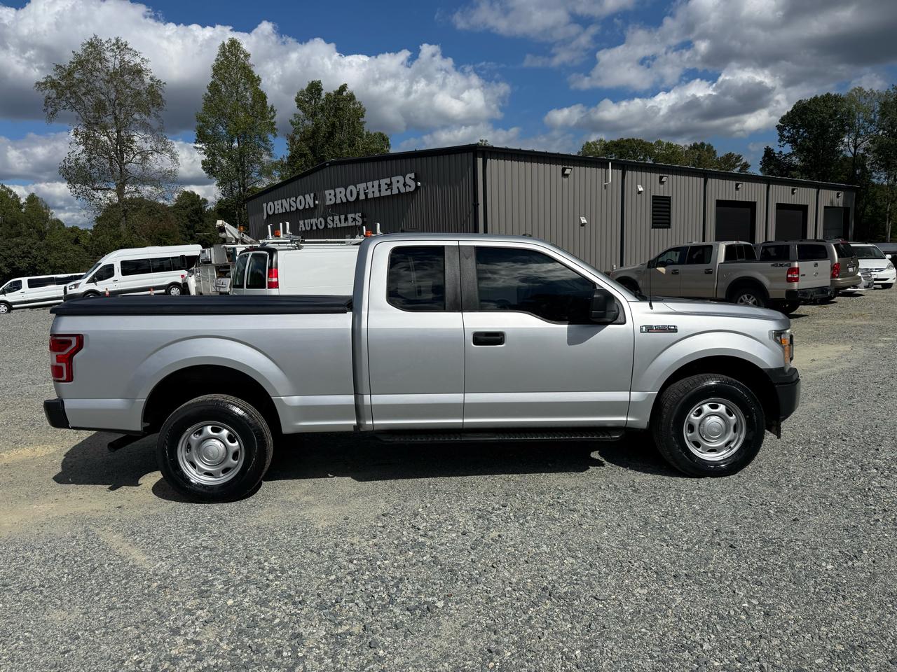 Ford F-150 4WD SuperCab 145" XL 2019