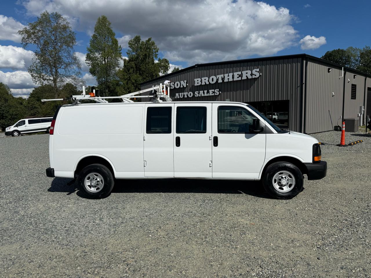 Chevrolet Express 3500 Cargo Extended 2016