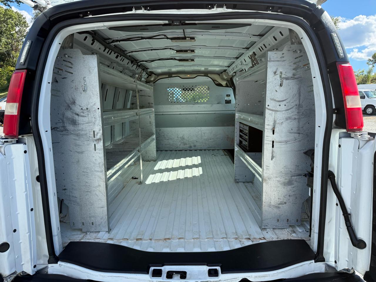 Chevrolet Express 3500 Cargo Extended 2016