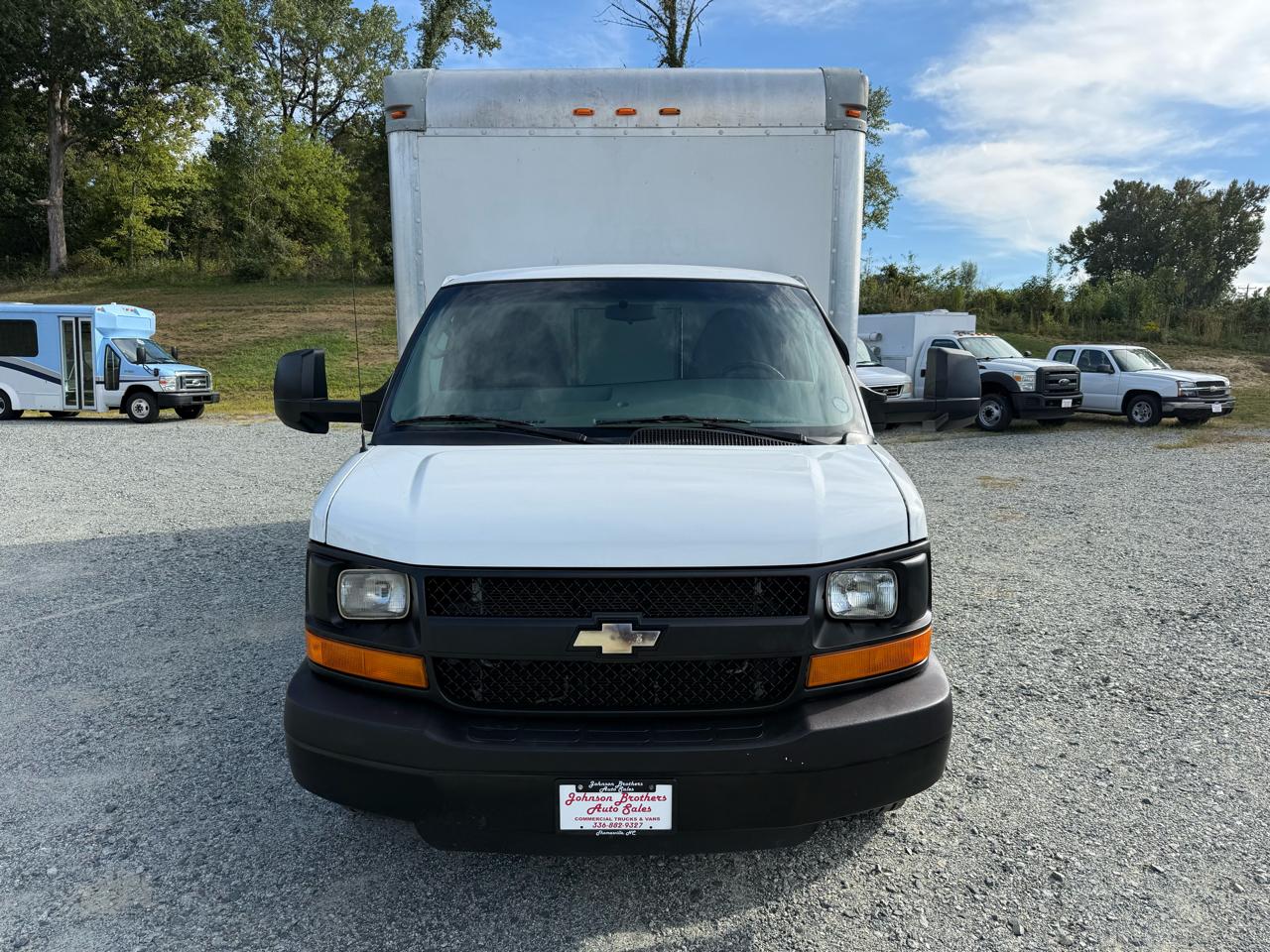 Chevrolet Express G3500 177" 2015