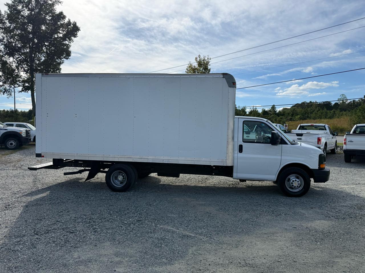 Chevrolet Express G3500 177" 2015