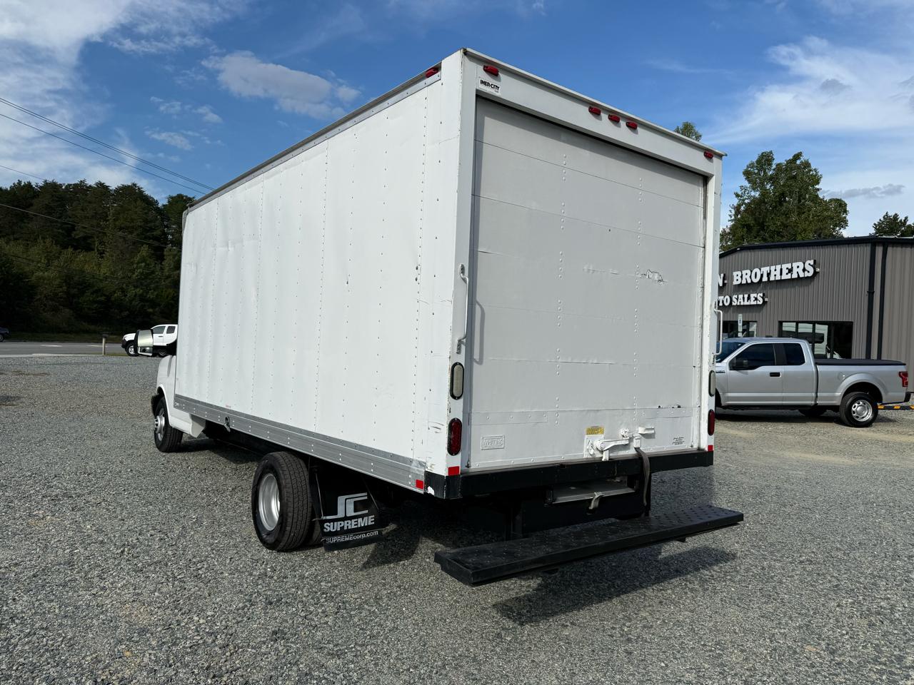 Chevrolet Express G3500 177" 2015