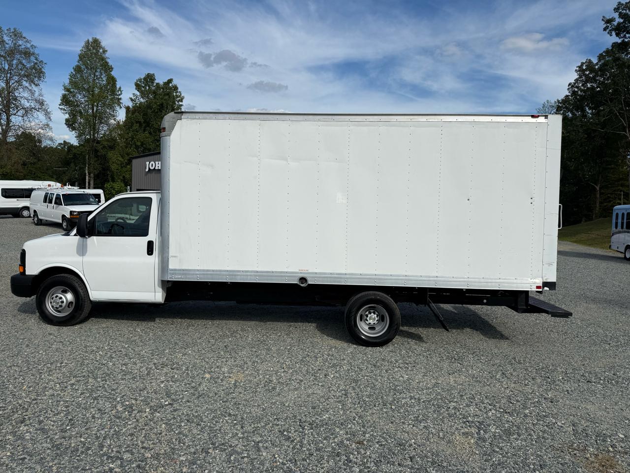 Chevrolet Express G3500 177" 2015