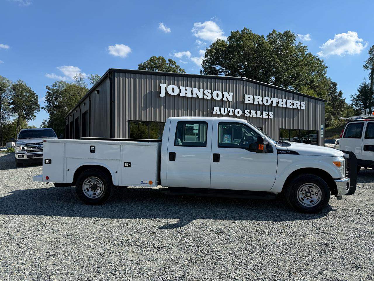 Ford F-250 SD XL Crew Cab LWB 2WD 2016