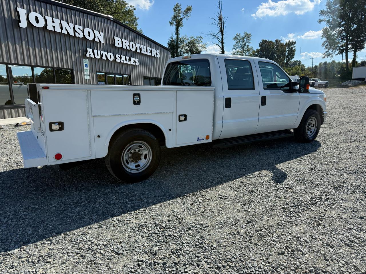 Ford F-250 SD XL Crew Cab LWB 2WD 2016