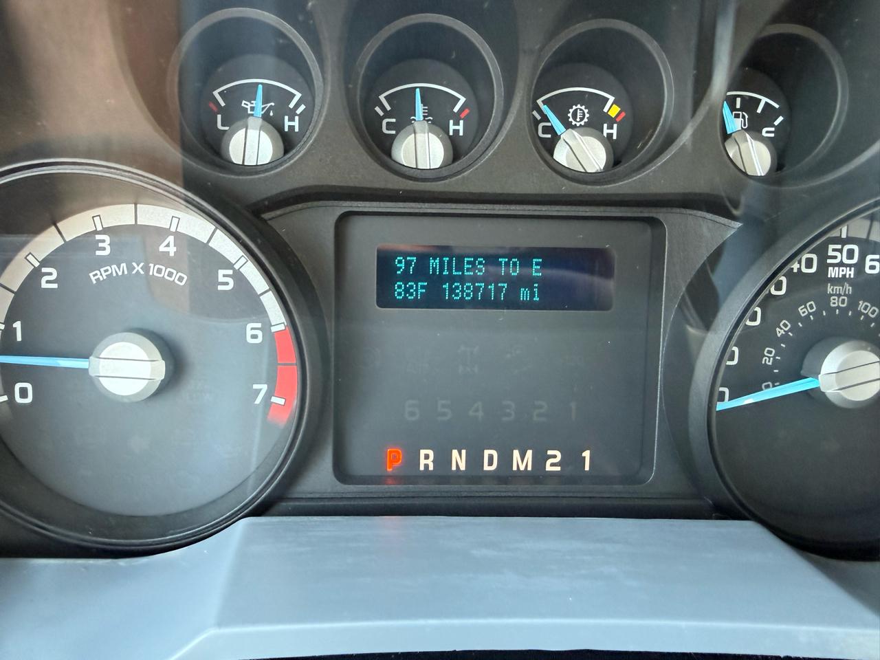 Ford F-250 SD XL Crew Cab LWB 2WD 2016